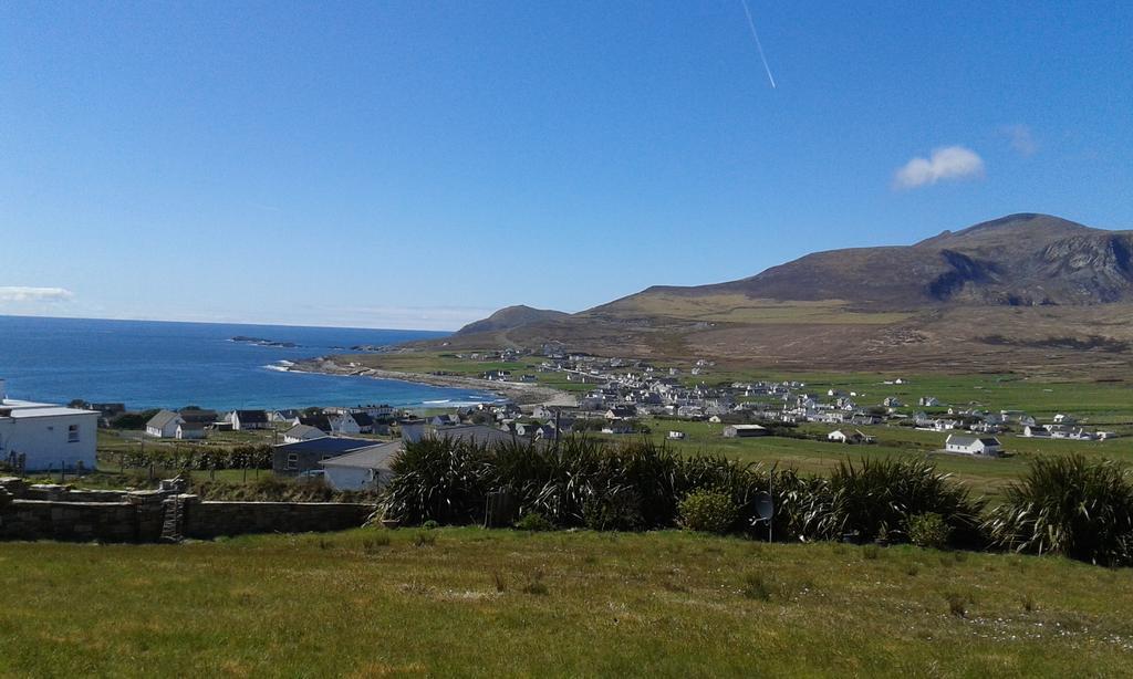 לינה וארוחת בוקר Dooagh Achill West Coast House מראה חיצוני תמונה